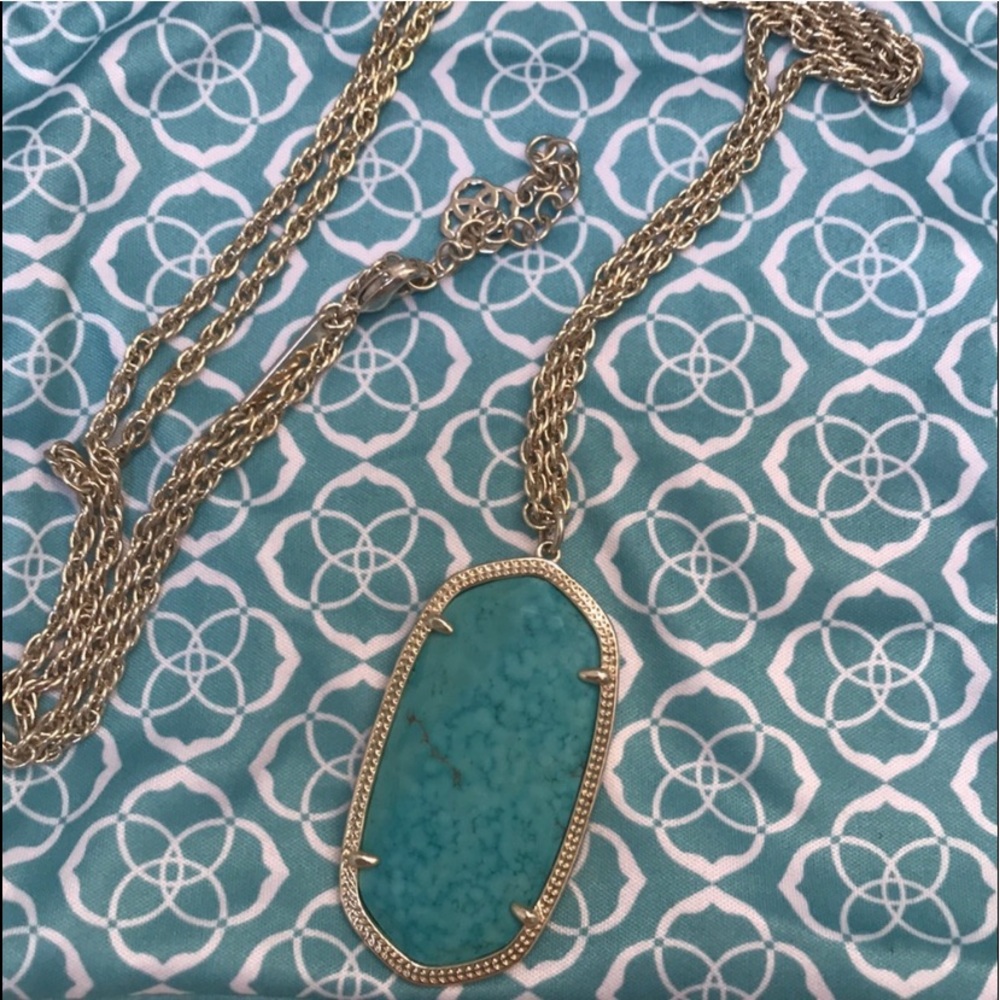 Kendra scott necklace